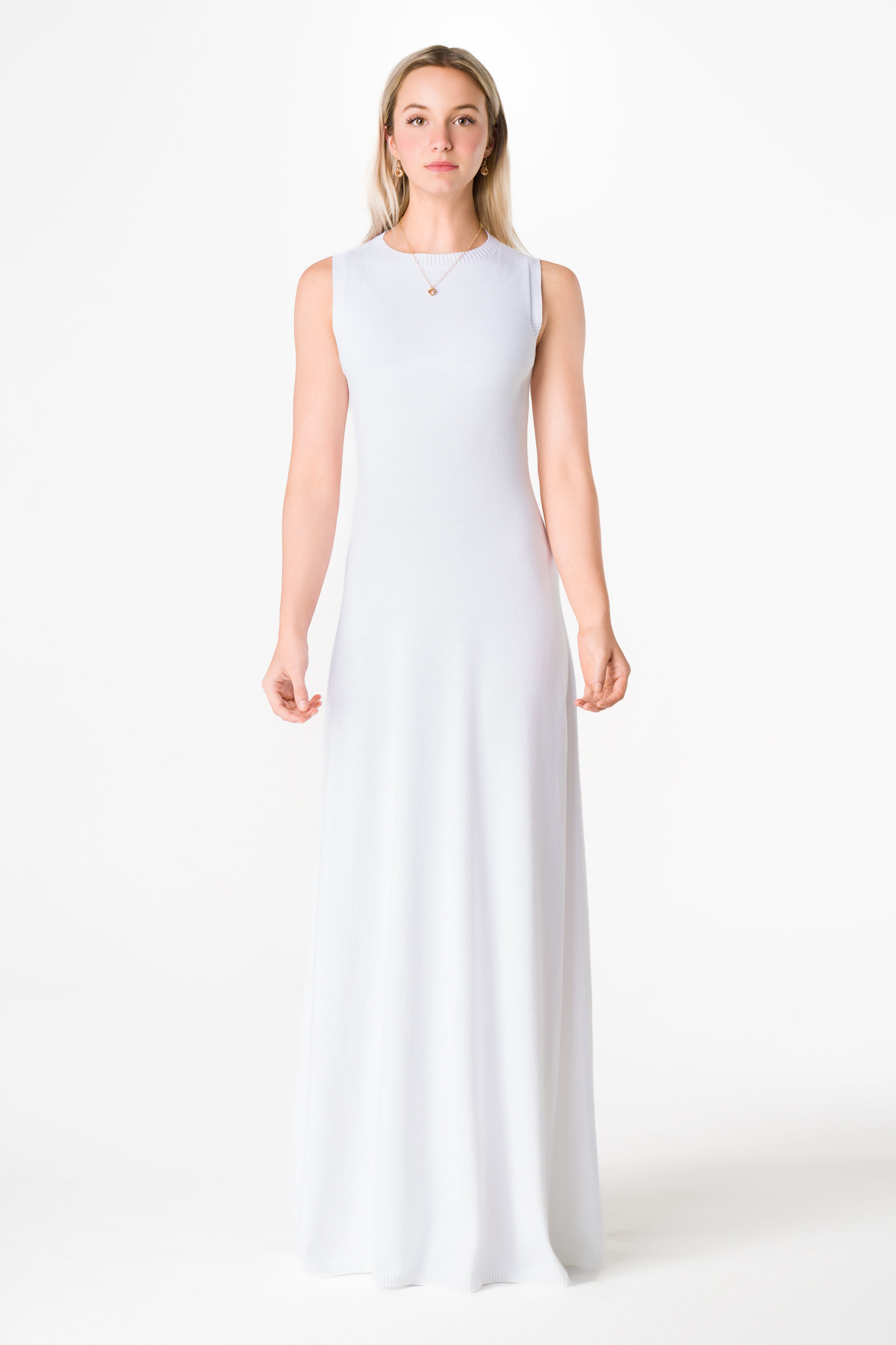 Minimalism Sleeveless Crewneck Fit-and-Flare Extra Long Dress – myknitever