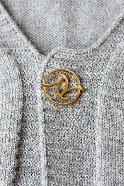 925 Silver MYKNITEVER LOGO Brooch